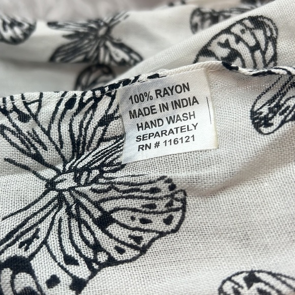 Rectangle Scarf - Picture 6 of 6